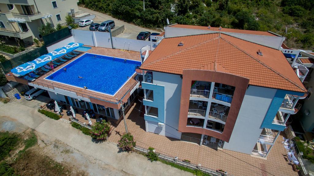 אוטייהא Apartments De Lara מראה חיצוני תמונה