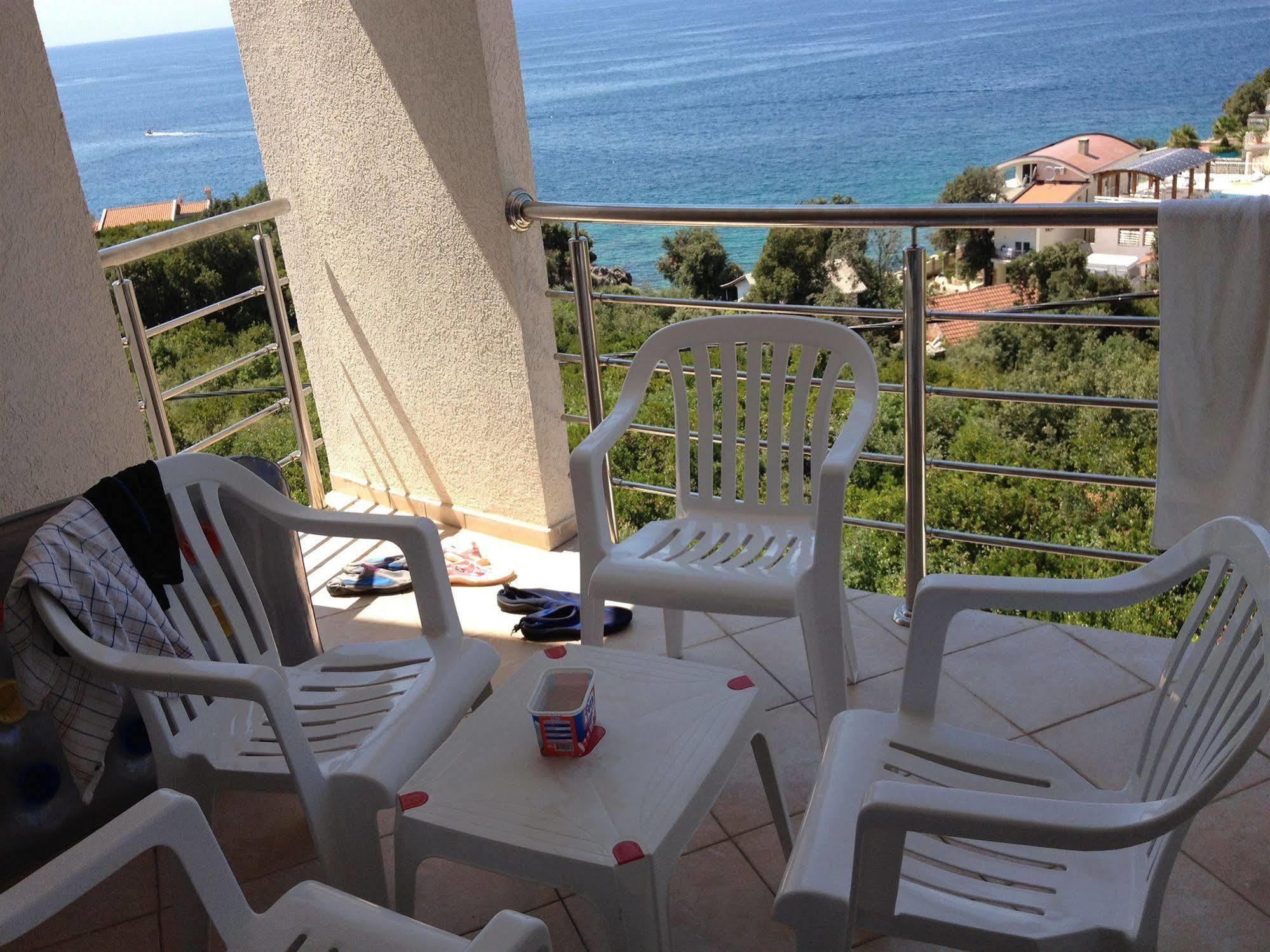 אוטייהא Apartments De Lara מראה חיצוני תמונה